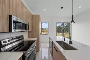 1128 Helen Ave S, Lehigh Acres, FL 33974 - Photo 8