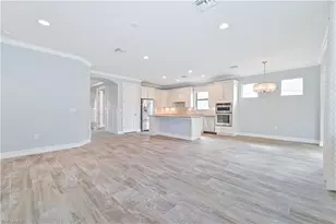 14589 Laguna Dr, Fort Myers, FL 33908 - Photo 10