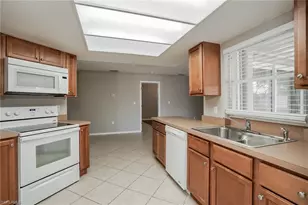 1423 SE 18th St, Cape Coral, FL 33990 - Photo 6