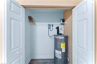 210 Charlotte Ave, Fort Myers, FL 33916 - Photo 14