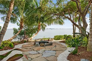 1552 San Carlos Bay Dr, Sanibel, FL 33957 - Photo 48