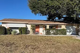 514 Pennview Ave, Lehigh Acres, FL 33936 - Photo 2