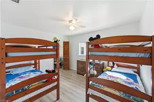 312 NW 13th St, Cape Coral, FL 33993 - Photo 28