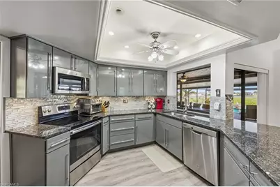 312 NW 13th St, Cape Coral, FL 33993 - Photo 6