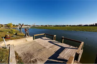 312 NW 13th St, Cape Coral, FL 33993 - Photo 30