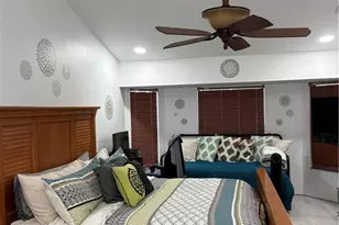 519 Hibiscus Ave, Lehigh Acres, FL 33972 - Photo 4