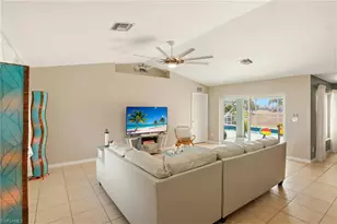 4306 NE 20th Pl, Cape Coral, FL 33909 - Photo 6