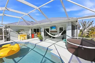 4306 NE 20th Pl, Cape Coral, FL 33909 - Photo 28