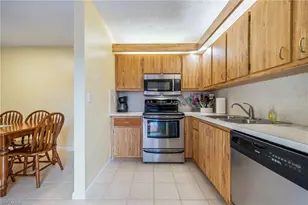 1550 Park Meadows Dr, Fort Myers, FL 33907 - Photo 14