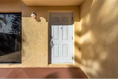 1550 Park Meadows Dr #2, Fort Myers, FL 33907 - Photo 8