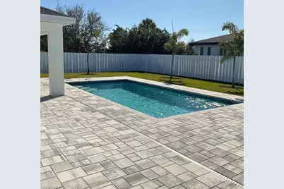 1106 NW 16th Ter, Cape Coral, FL 33993 - Photo 16