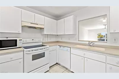 4520 Skyline Blvd #201, Cape Coral, FL 33914 - Photo 6