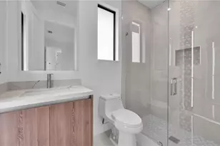 1713 NW 2nd St, Cape Coral, FL 33993 - Photo 18