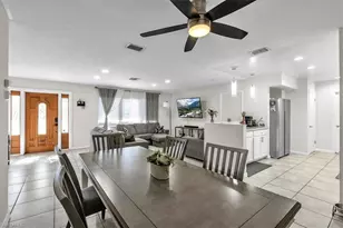 323 Hollywood St, Lehigh Acres, FL 33936 - Photo 14