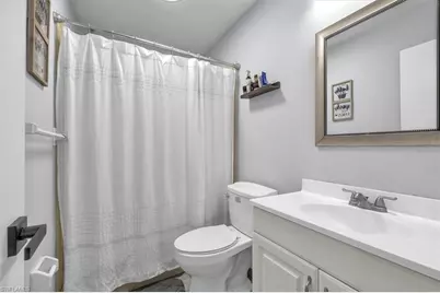 323 Hollywood St, Lehigh Acres, FL 33936 - Photo 38