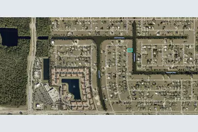 2621 NE 20th Pl, Cape Coral, FL 33909 - Photo 2