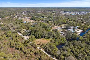 16920 Pelican Way, North Fort Myers, FL 33917 - Photo 10
