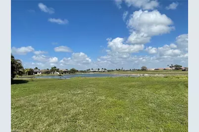 18510 Royal Hammock Blvd, Naples, FL 34114 - Photo 2