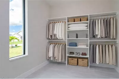 19 NW 14th Pl, Cape Coral, FL 33993 - Photo 8