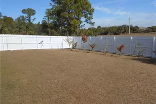 6033 Kumquat Cir, Labelle, FL 33935 - Photo 44