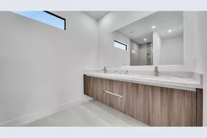 1717 NW 2nd St, Cape Coral, FL 33993 - Photo 24