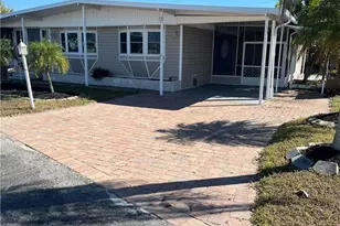 3172 Pluto Cir, North Fort Myers, FL 33903 - Photo 2