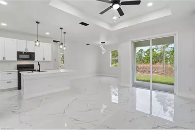 1042 Marshall Ave S, Lehigh Acres, FL 33974 - Photo 12