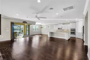 11807 Dixon Dr, Fort Myers, FL 33913 - Photo 10