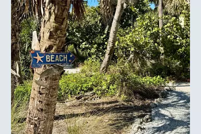 4353 Gulf Pines Dr, Sanibel, FL 33957 - Photo 6