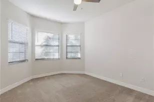 11702 Kati Falls Ln, Fort Myers, FL 33913 - Photo 28