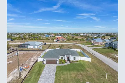 1901 NW 3rd St, Cape Coral, FL 33993 - Photo 24