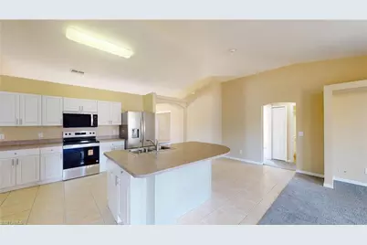 1924 NW 16th Pl, Cape Coral, FL 33993 - Photo 6