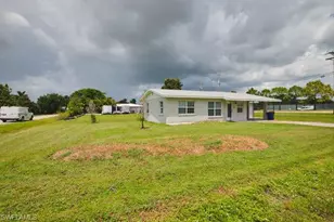 1637 Piney Rd, North Fort Myers, FL 33903 - Photo 26