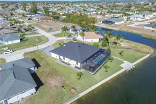 2221 SW 5th Pl, Cape Coral, FL 33991 - Photo 34
