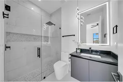 2221 SW 5th Pl, Cape Coral, FL 33991 - Photo 10