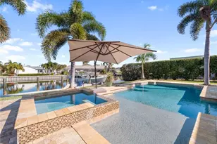 977 N Waterway Dr, Fort Myers, FL 33919 - Photo 28