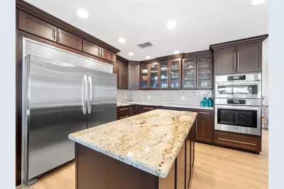 977 N Waterway Dr, Fort Myers, FL 33919 - Photo 10