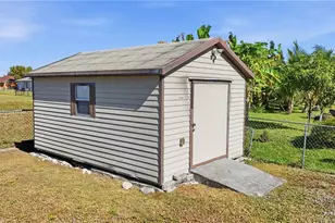 203 Manatee St, Fort Myers, FL 33913 - Photo 28