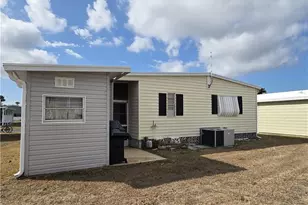 941 Days Ln, North Fort Myers, FL 33917 - Photo 36