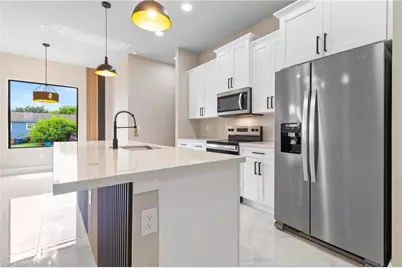 2809 25th St SW, Lehigh Acres, FL 33976 - Photo 30