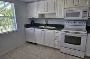 1830 Brantley Rd, Fort Myers, FL 33907 - Photo 22