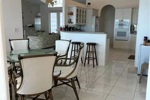 2002 SE 28th St, Cape Coral, FL 33904 - Photo 12