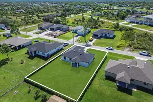 3210 29th St W, Lehigh Acres, FL 33971 - Photo 44