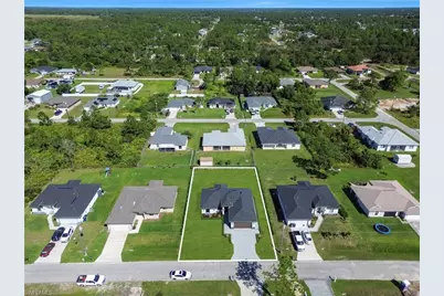 3210 29th St W, Lehigh Acres, FL 33971 - Photo 42