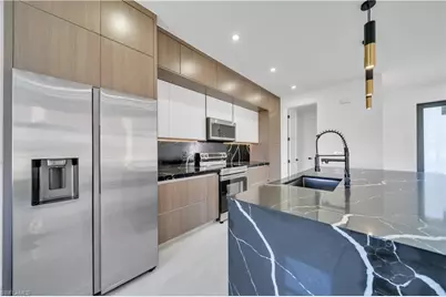 3210 29th St W, Lehigh Acres, FL 33971 - Photo 10