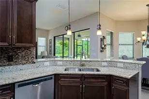 11122 Esteban Dr, Fort Myers, FL 33912 - Photo 8