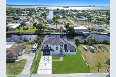 1732 Cascade Way, North Fort Myers, FL 33901 - Photo 8