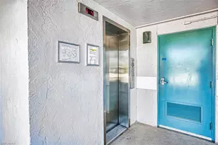 1501 Middle Gulf Dr, Sanibel, FL 33957 - Photo 30