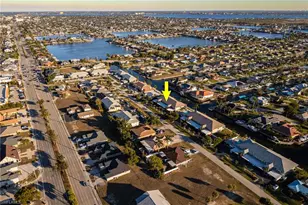 902 SW 48th Terrace, Cape Coral, FL 33914 - Photo 42