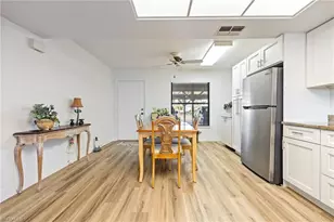 902 SW 48th Terrace, Cape Coral, FL 33914 - Photo 8